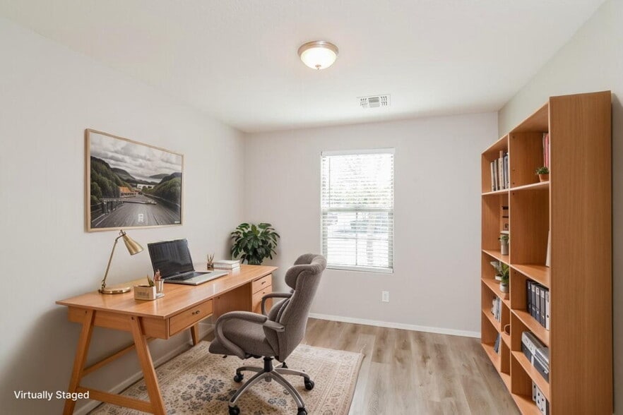 Building Photo - 1126 E Daniella Dr