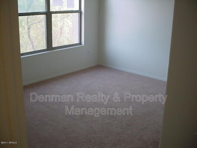 Building Photo - 18611 North 22nd St