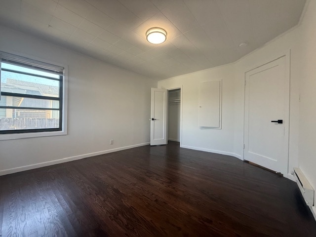 Building Photo - 632 7th Ave
