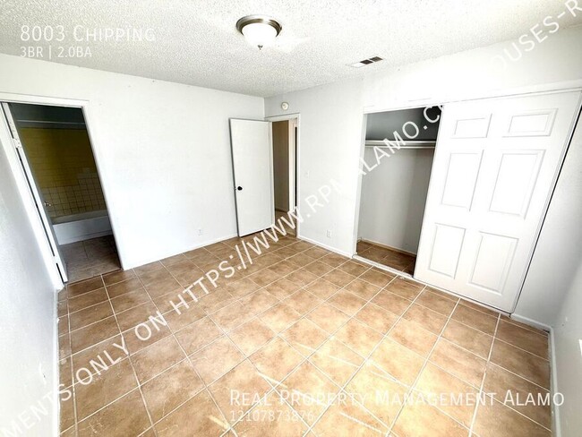 Building Photo - 8003 Chipping-