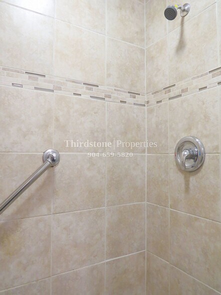 Building Photo - 5737 Carnation Rd