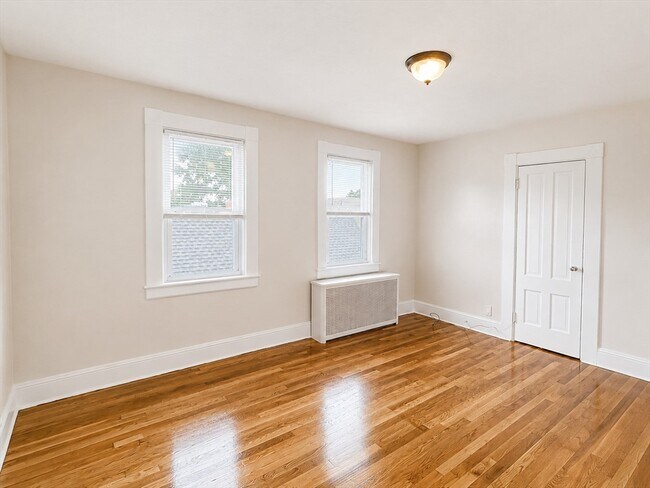 Building Photo - 508 Hillman St