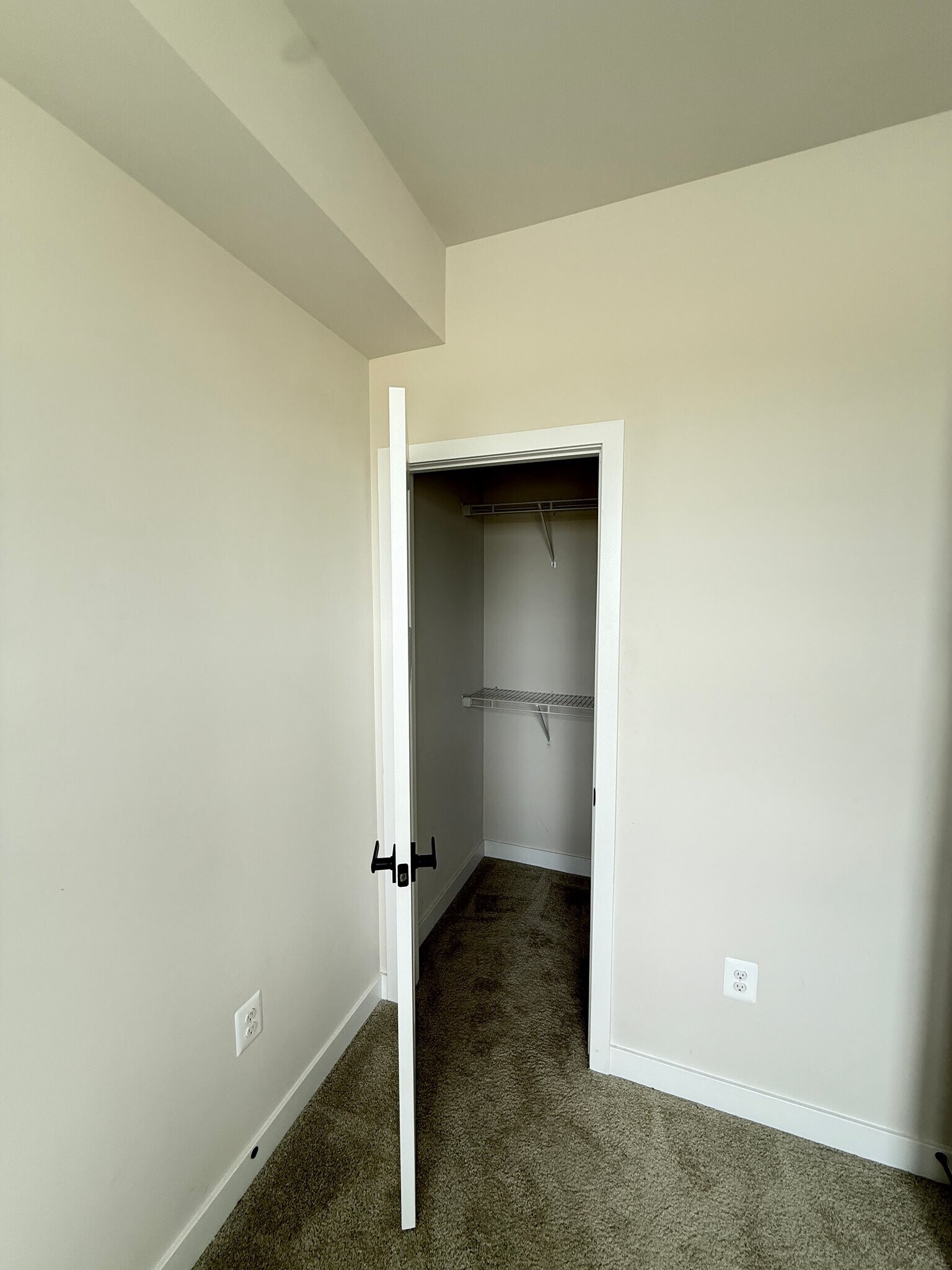 Building Photo - 9304 Tanfield Dr
