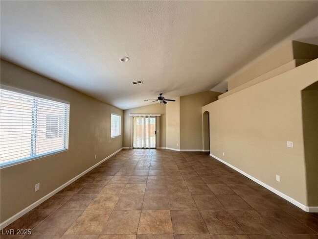 Building Photo - 4905 Athens Bay Pl