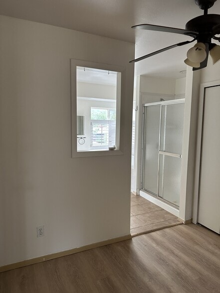 Building Photo - 2623 Sherwood Cir