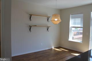 Building Photo - 107 Poinsettia Wy