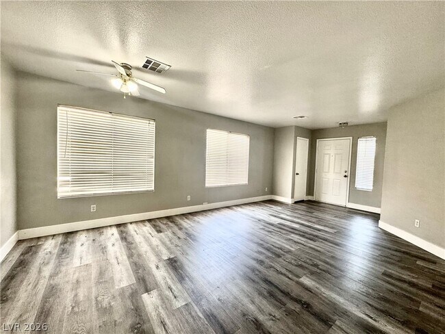 Building Photo - 10171 Arlington Abby St