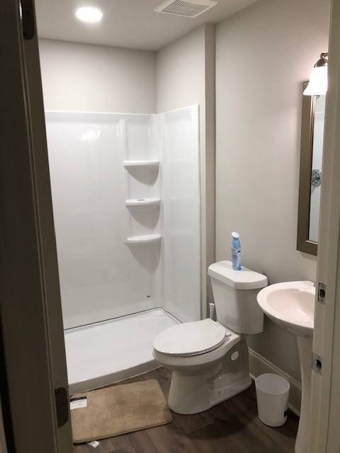 Building Photo - 402 Livingston Pt