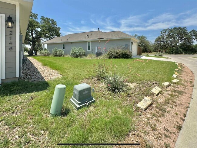 Building Photo - 2148 Pecan Island Dr