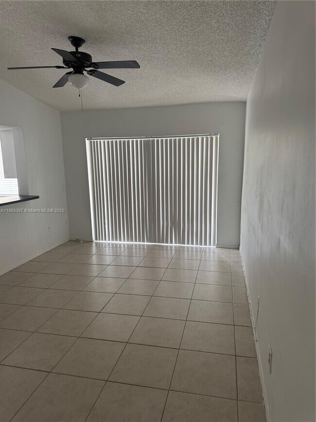 Building Photo - $2,400MONTHLY;9615 NW 1ST CT #10-301 PEMBR...