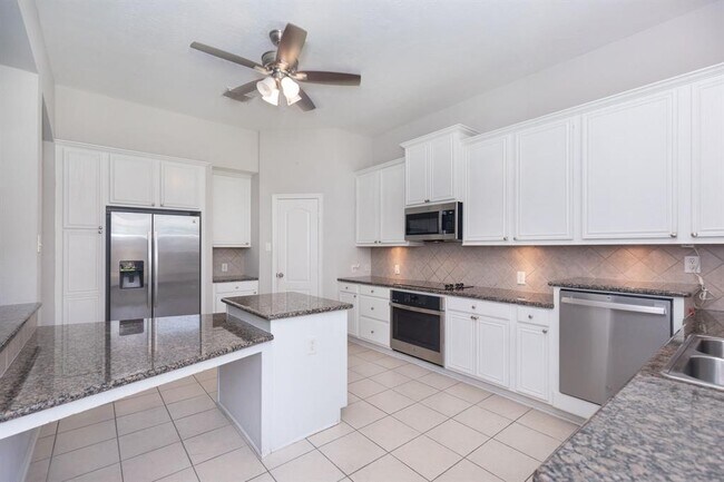 Building Photo - 21822 Mystic Point Ct