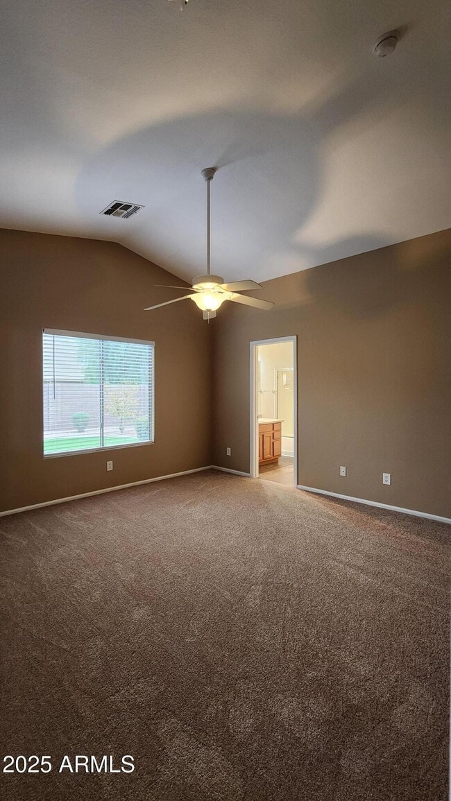Building Photo - 42539 W Hillman Dr
