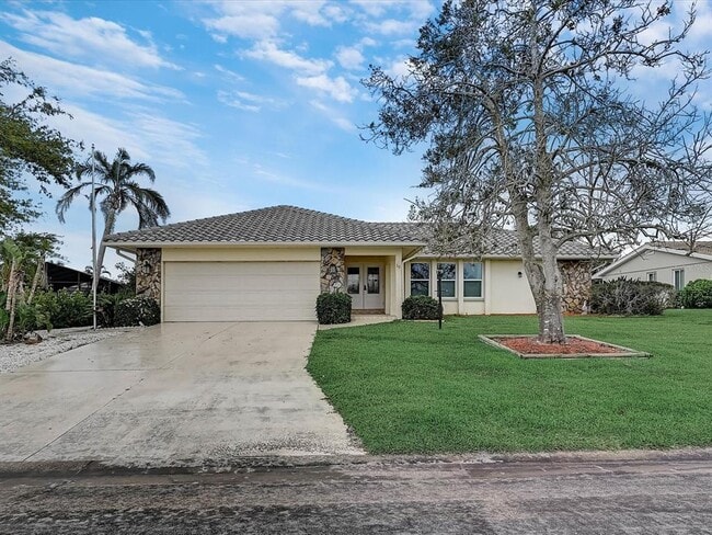 Building Photo - 10 Stone Mountain Blvd