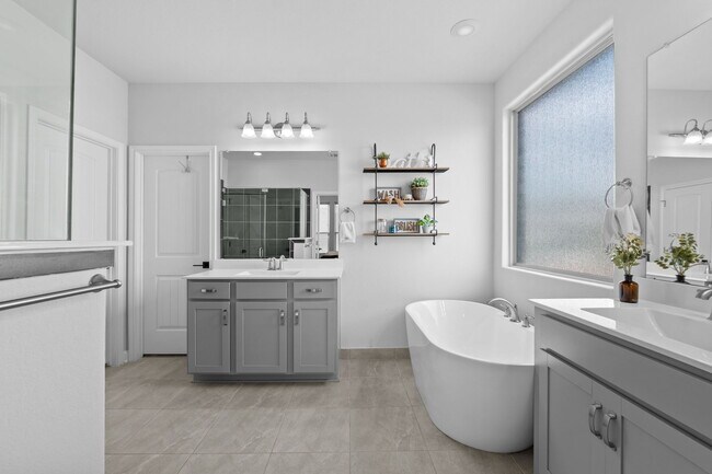 Building Photo - 1606 Brass Canyon