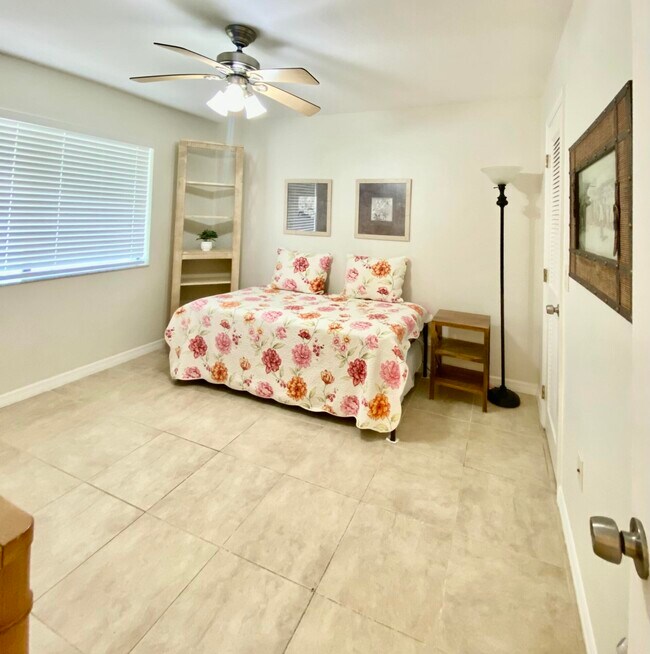 Building Photo - 4801 Esedra Ct