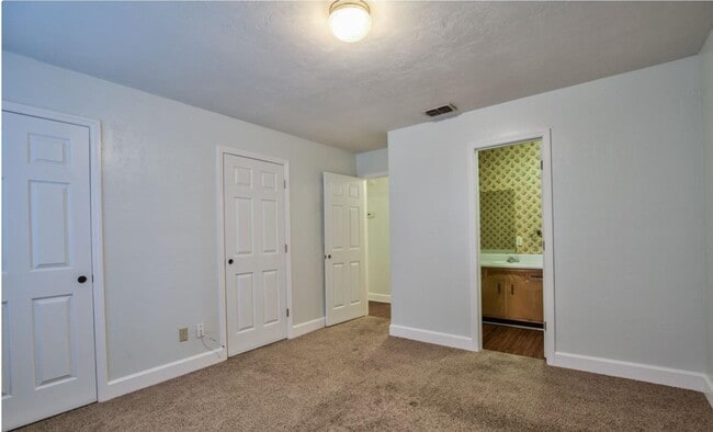 Building Photo - 4779 Leah Ln