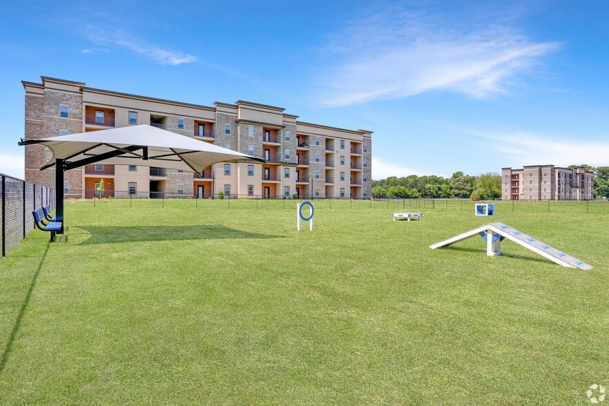 Building Photo - Joy Park Luxury Apartments