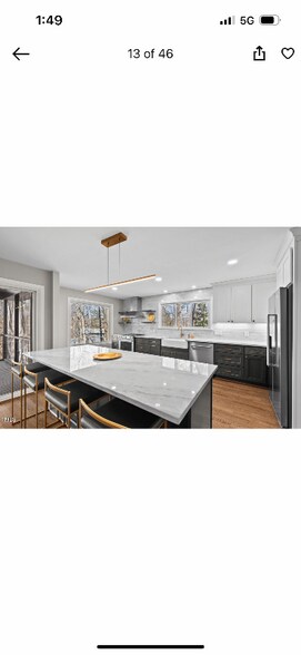 Building Photo - 2107 Markham Dr