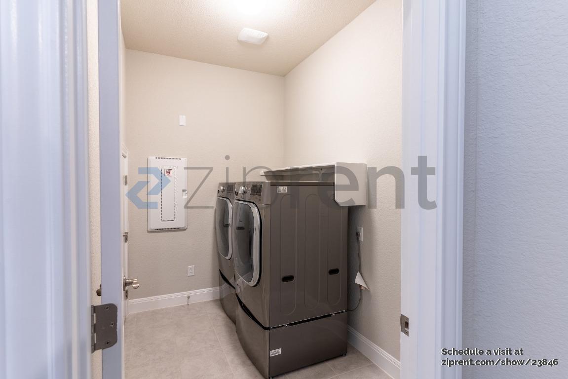 Building Photo - 3625 Texel Ln