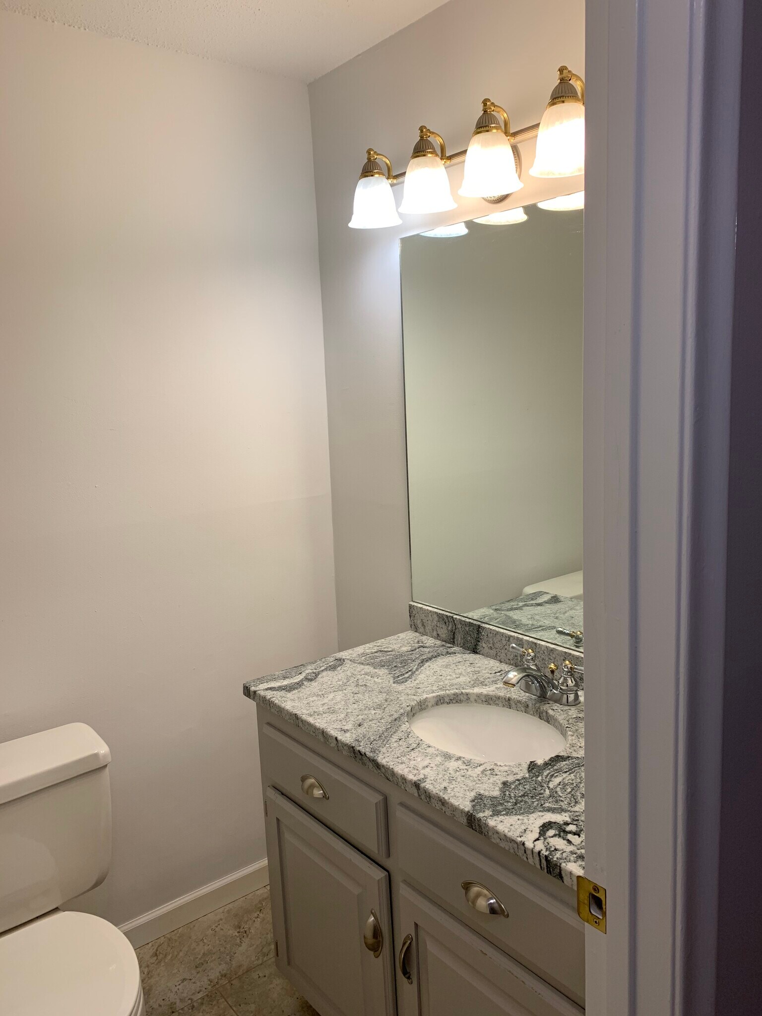 Building Photo - 83 Woodland Dr