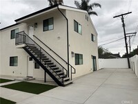 Building Photo - 15238 Kingsbury St