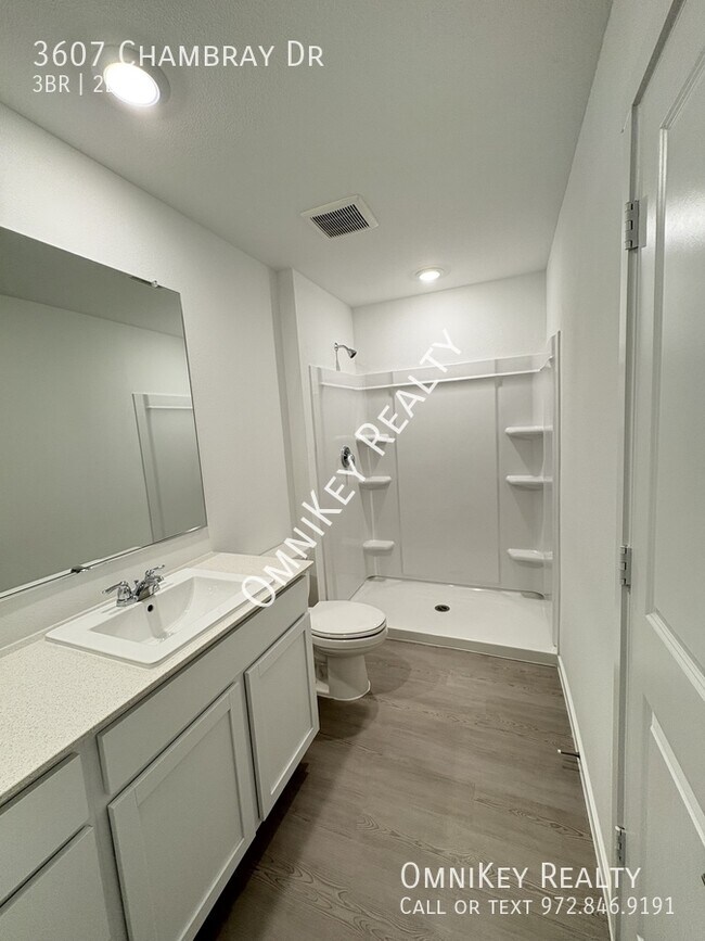 Building Photo - 3607 Chambray Dr
