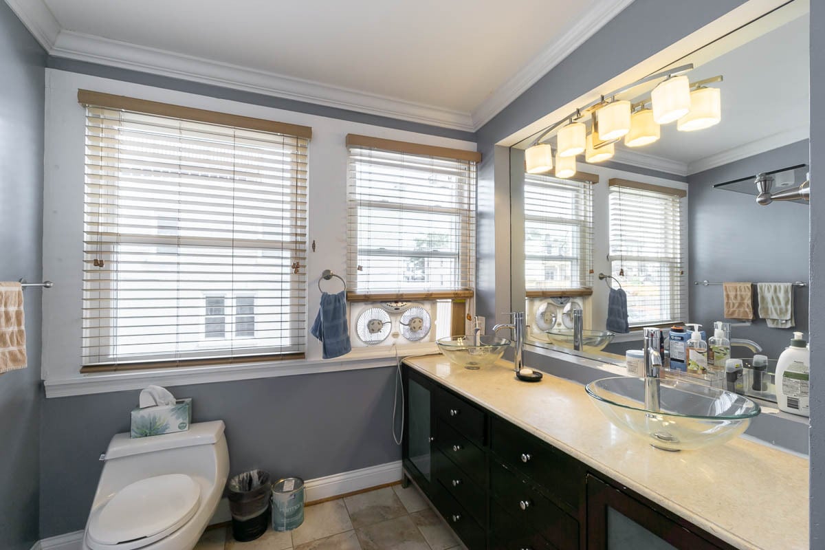 Building Photo - 503 Columbia Rd NW