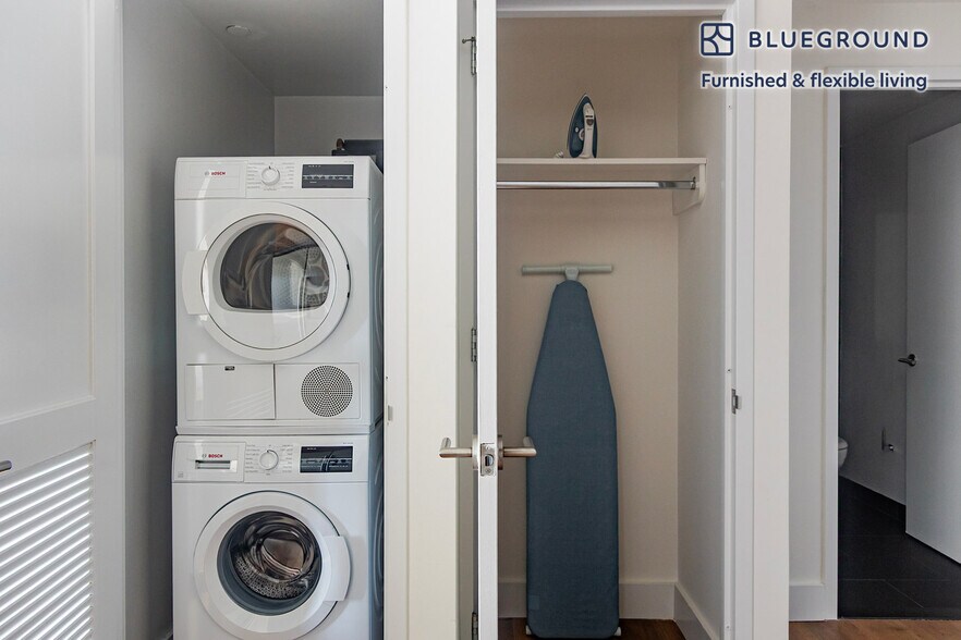 Building Photo - 325 Lafayette Ave