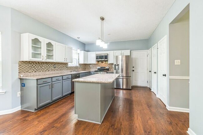 Building Photo - 11450 Acton Ln