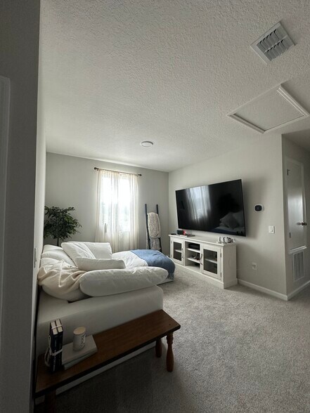 Building Photo - 5126 Tyson Ranch Blvd