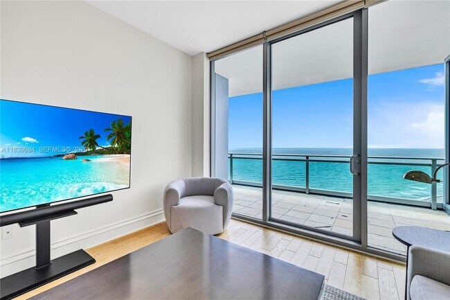 Building Photo - 10295 Collins Ave