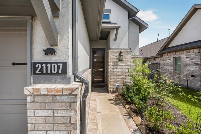 Building Photo - 21107 Armstrong County Dr