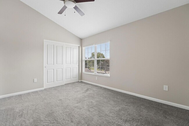 Building Photo - 2000 Opal St