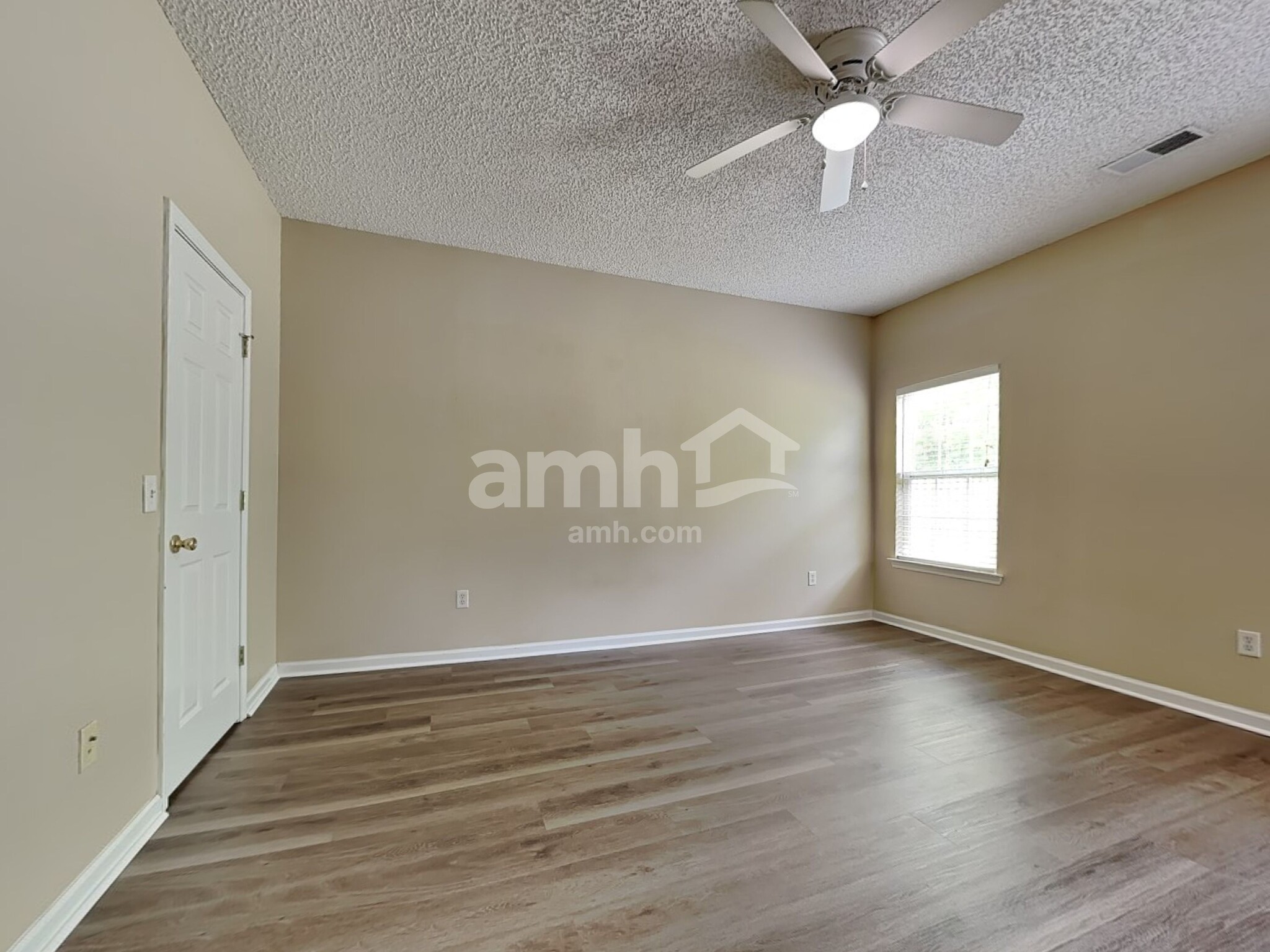 Building Photo - 103 Alexander Way