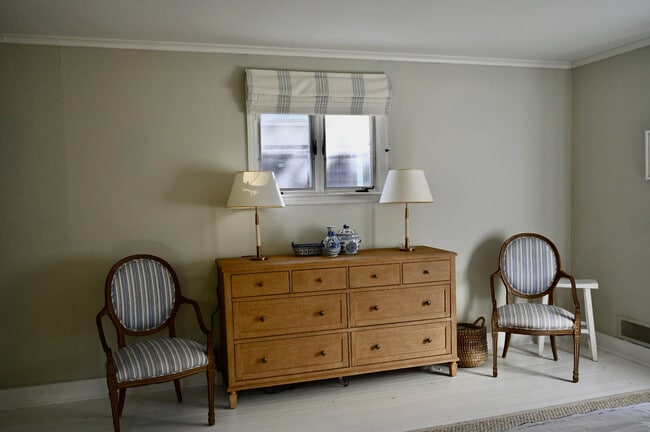 Building Photo - 72 Davids Ln