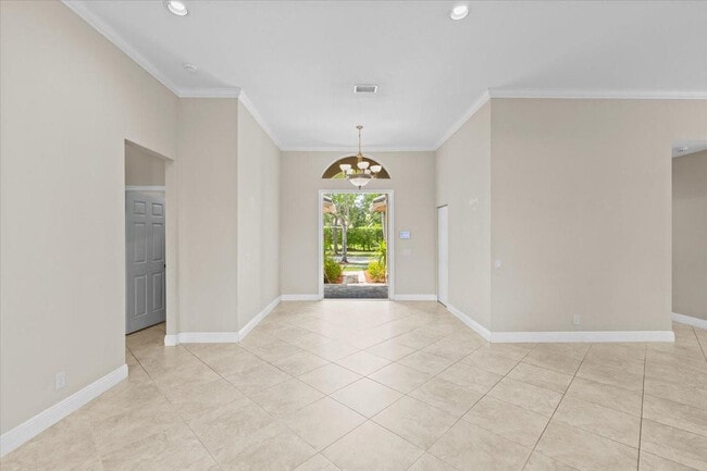 Building Photo - 1441 Cardinal Way