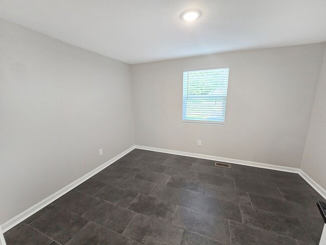 Building Photo - COMPLETELY RENOVATED 4 Bedroom/2 Bath Harvest/Monrovia Area