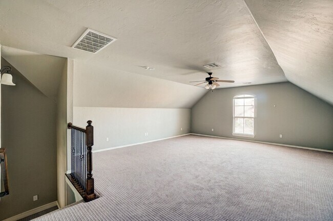 Building Photo - Bright & Spacious 3-Bed, 3.5 Bath Corner-Lot Home in Deer Creek Schools with Chef’s Kitchen & Bon...