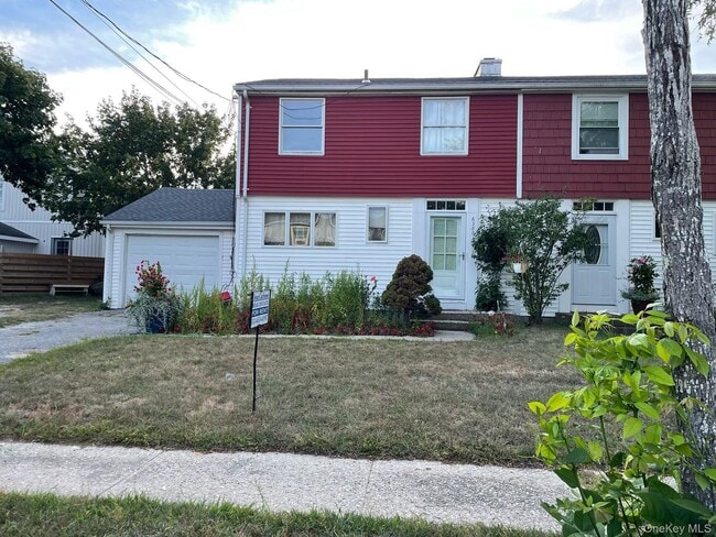 Primary Photo - 628 Edwards St