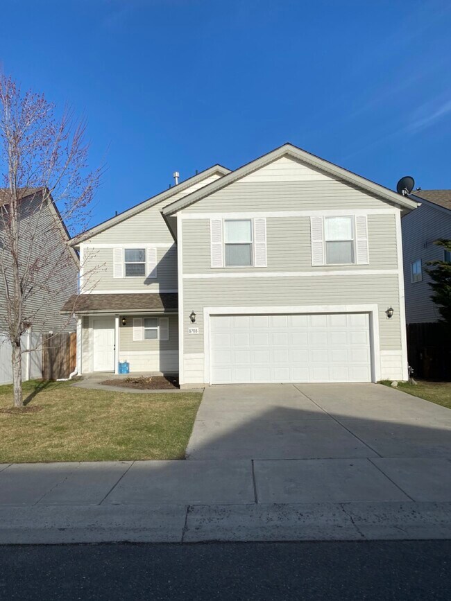 Primary Photo - 8708 N. Cherry Ln.