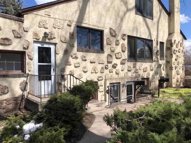 Building Photo - 1200 W Magnolia St
