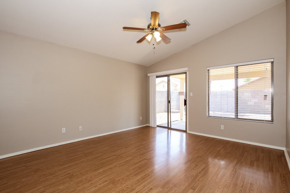 Building Photo - 13221 W Acapulco Ln