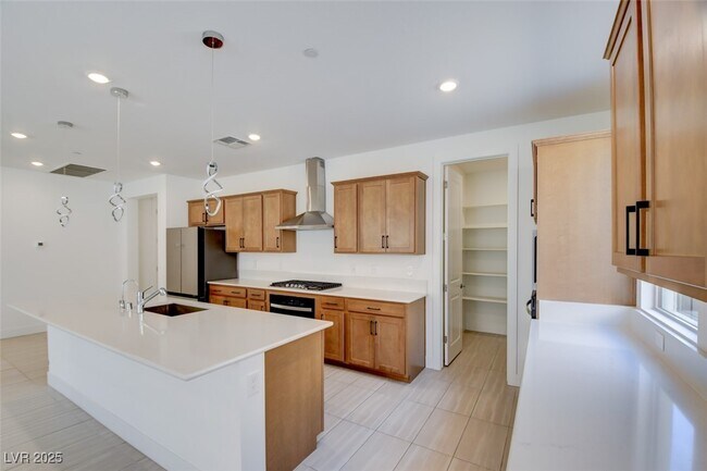 Building Photo - 10936 Baressa Meadow Ave