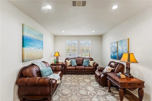 Building Photo - 26607 Millhouse Dr