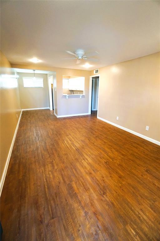 Building Photo - 2414 Mimosa Dr