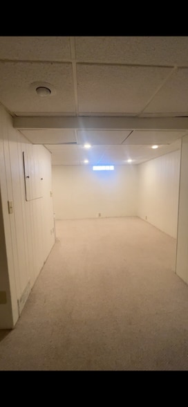 Building Photo - 2502 Kendall Ave