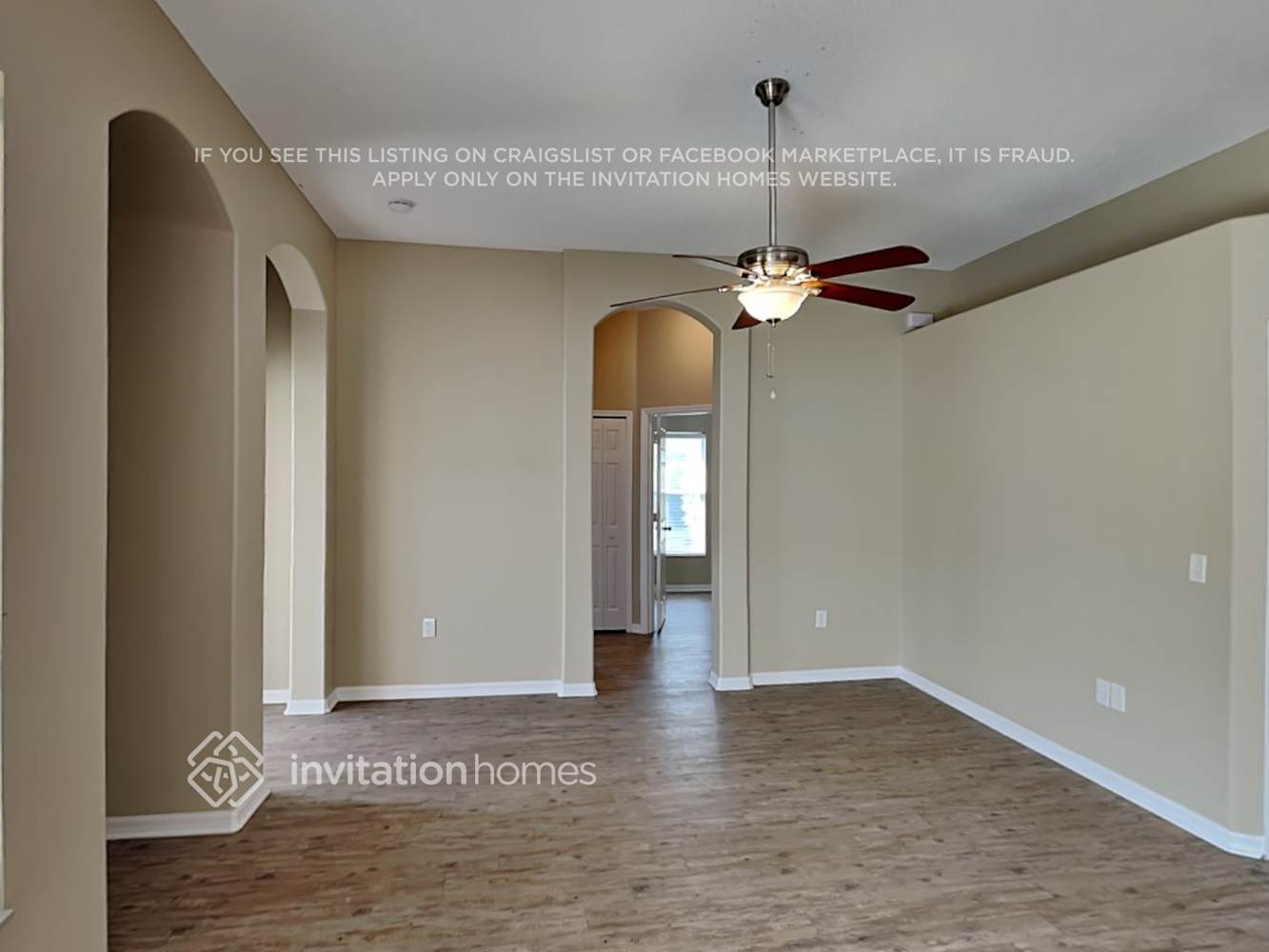 Building Photo - 6242 White Clover Cir