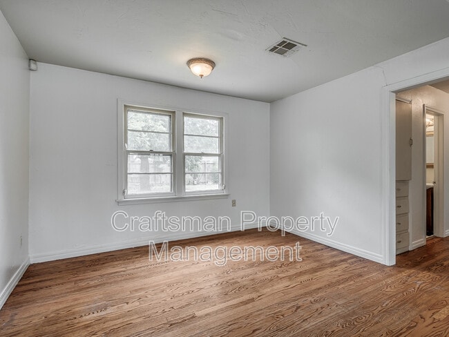 Building Photo - 1711 Brighton Ave