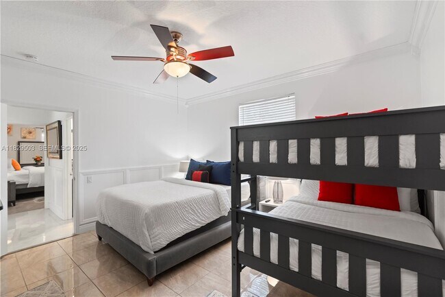 Building Photo - 16601 SW 87th Ct