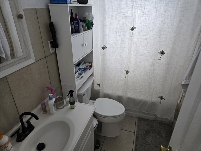 Building Photo - 530 Freeport Ave N